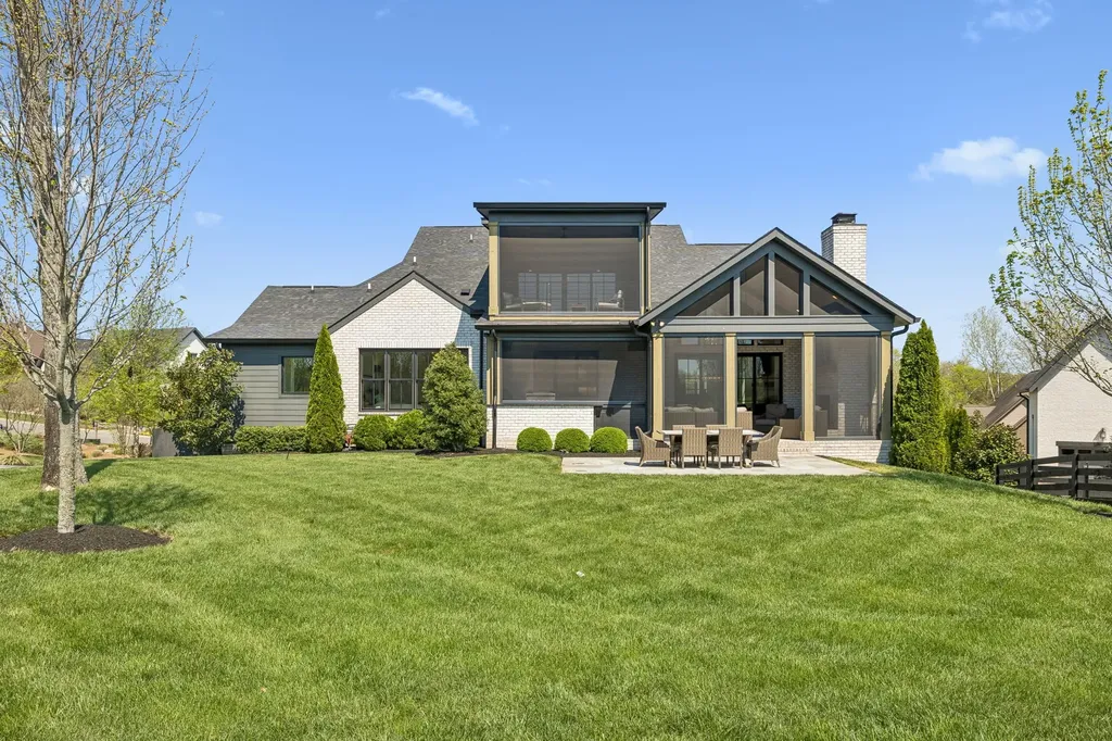 7066 Lanceleaf Drive College Grove TN 37046