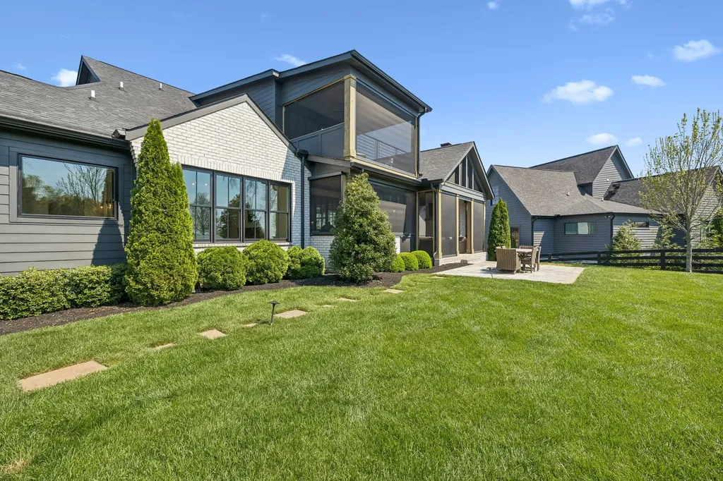 7066 Lanceleaf Drive College Grove TN 37046