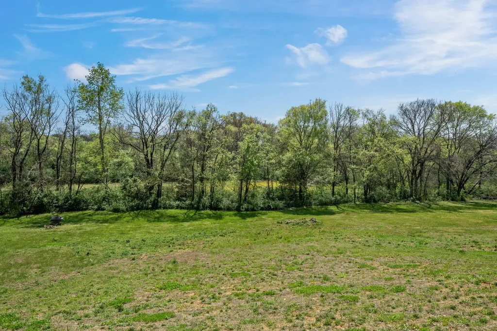 1235 Hartsfield Drive Columbia TN 38401