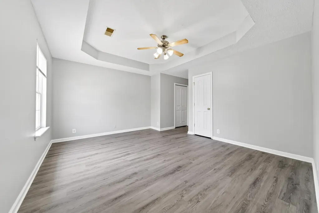 998 Tom Hailey Boulevard La Vergne TN 37086
