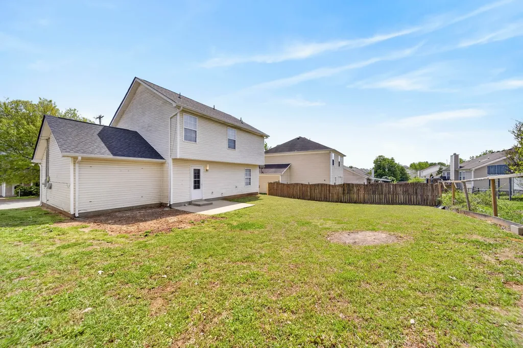998 Tom Hailey Boulevard La Vergne TN 37086