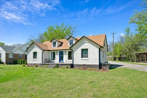 615 E Parkway, S Memphis TN 38104