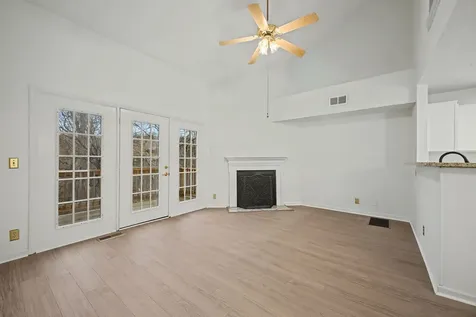 5236 Village Way Nashville TN 37211