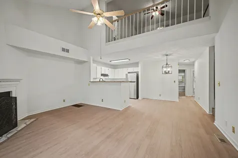 5236 Village Way Nashville TN 37211