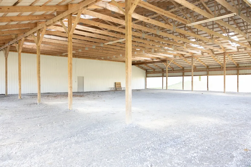 5830 Hwy 231 S Castalian Springs TN 37031