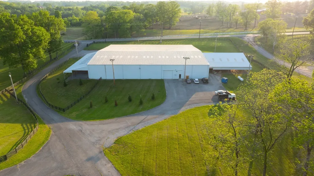 5830 Hwy 231 S Castalian Springs TN 37031
