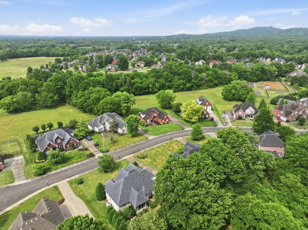 1317 Lunar Drive Murfreesboro TN 37129