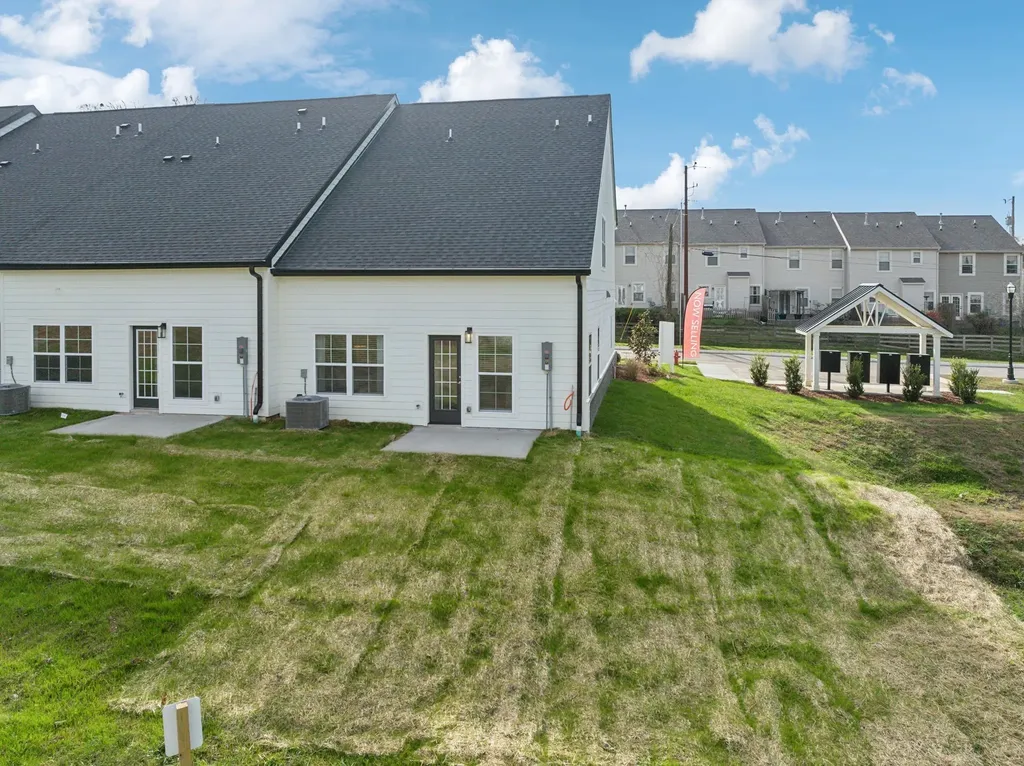 533 Tulip Springs Road Hermitage TN 37076