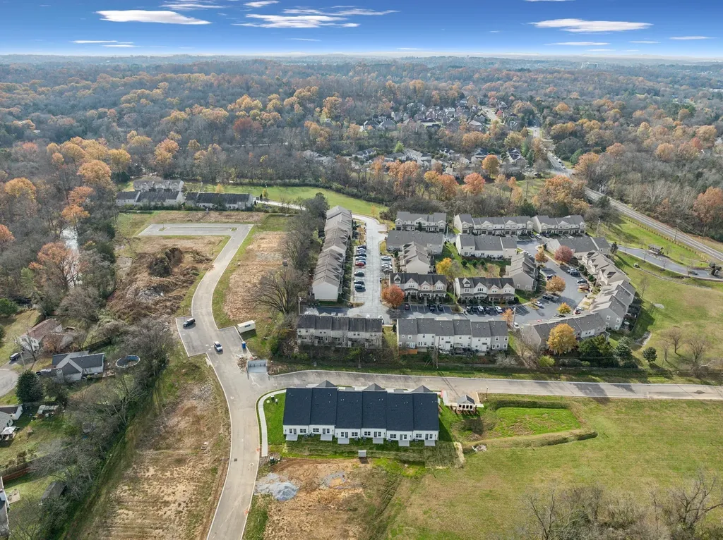 533 Tulip Springs Road Hermitage TN 37076