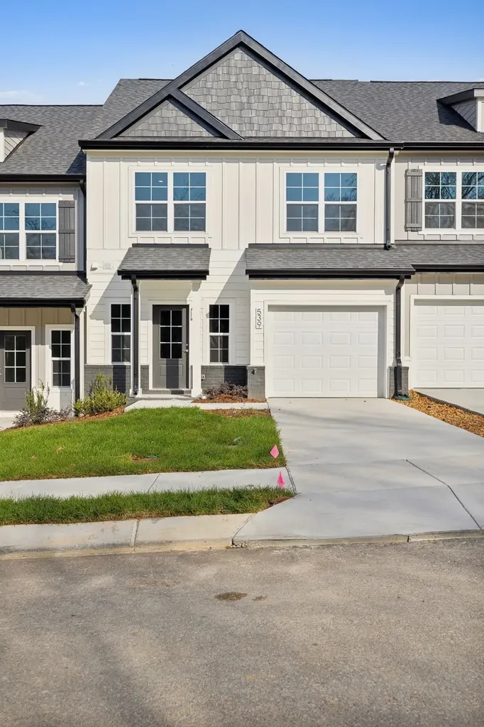 533 Tulip Springs Road Hermitage TN 37076