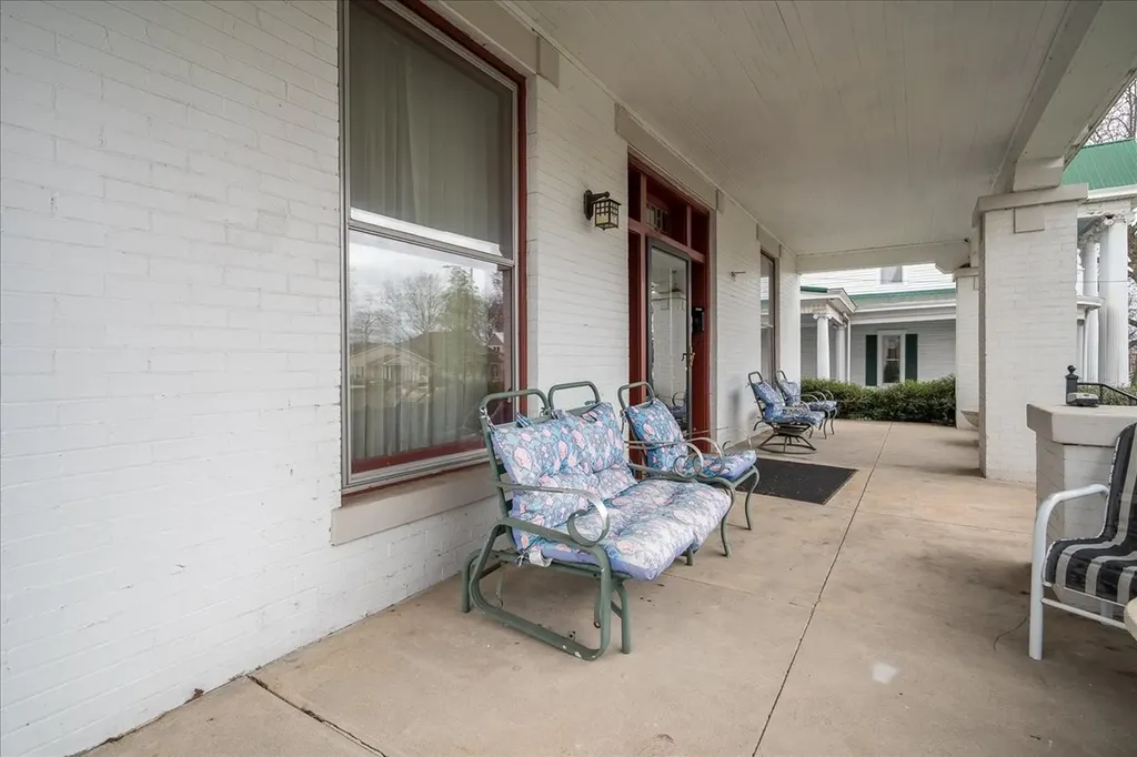 235 Pulaski Street Lawrenceburg TN 38464