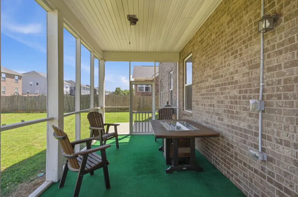 2928 Pomoa Place Murfreesboro TN 37130