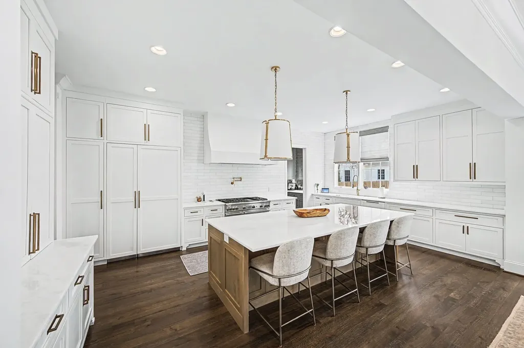 2402 Valley Brook Road Nashville TN 37215