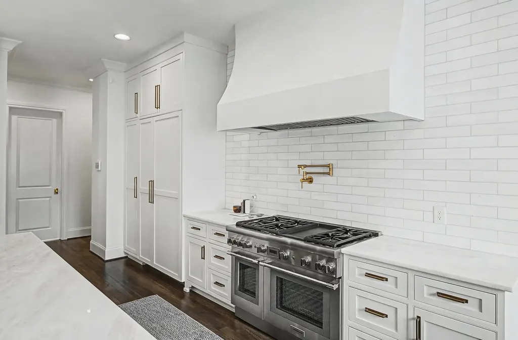 2402 Valley Brook Road Nashville TN 37215
