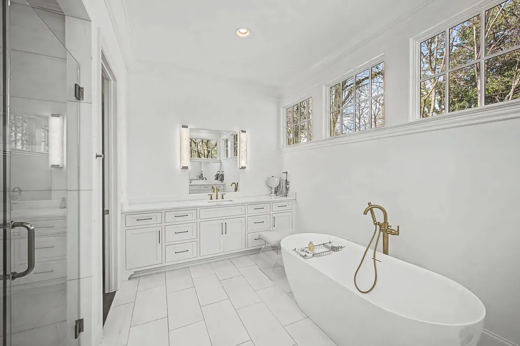2402 Valley Brook Road Nashville TN 37215