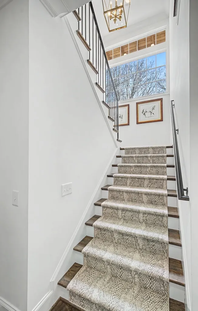 2402 Valley Brook Road Nashville TN 37215