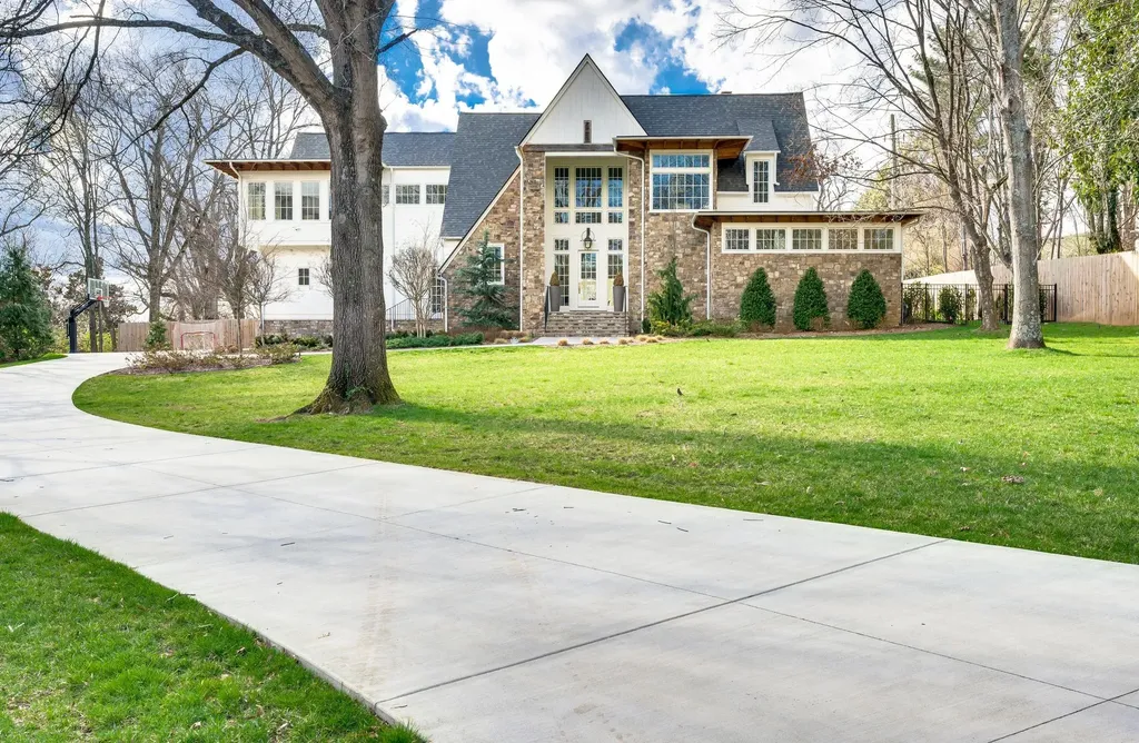 2402 Valley Brook Road Nashville TN 37215