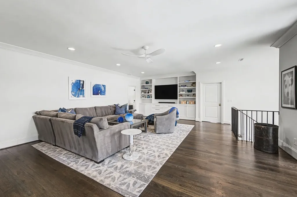 2402 Valley Brook Road Nashville TN 37215