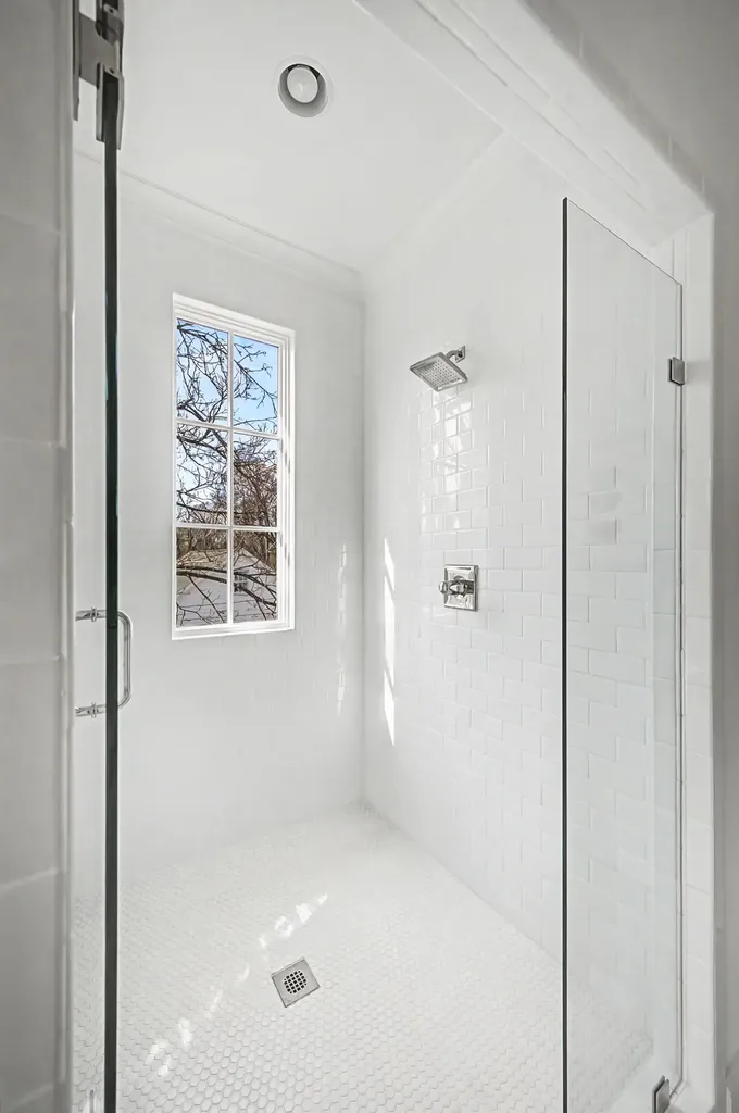 2402 Valley Brook Road Nashville TN 37215