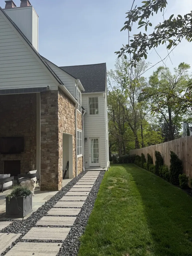 2402 Valley Brook Road Nashville TN 37215