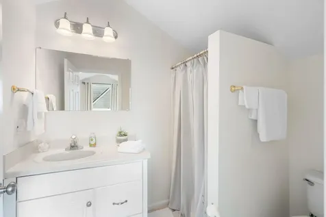 215 Devrow Court Franklin TN 37064