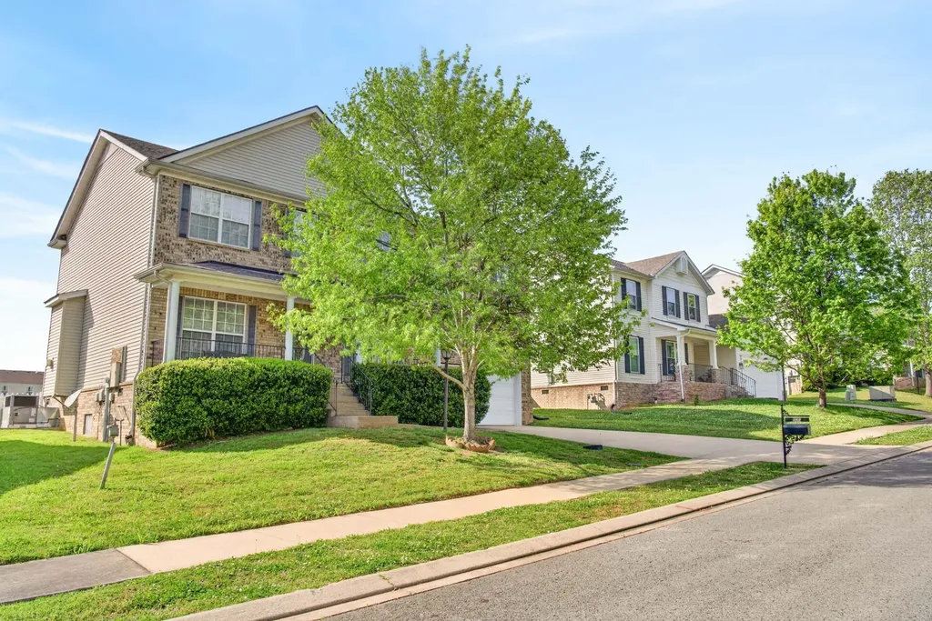 183 Vintage Circle Hendersonville TN 37075