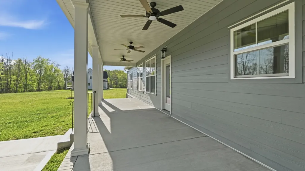 6211 Dyer Road Goodlettsville TN 37072