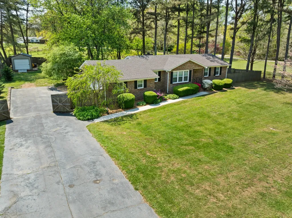 50 Maple Drive Winchester TN 37398