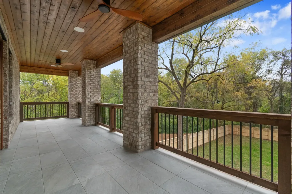 1240 Kenmore Place Nashville TN 37216