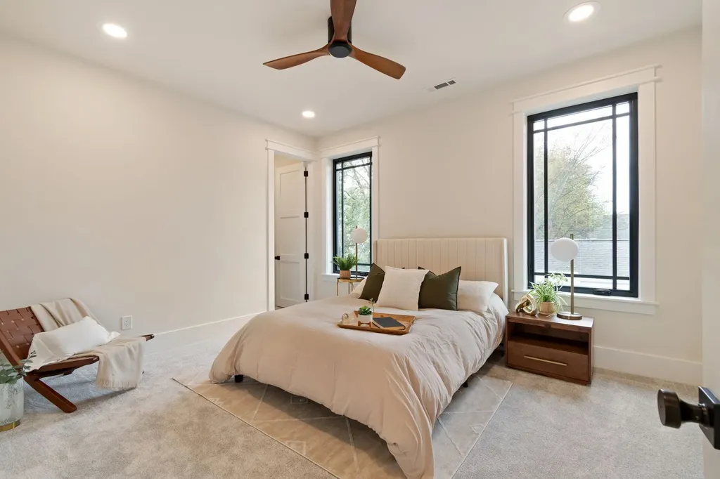1240 Kenmore Place Nashville TN 37216