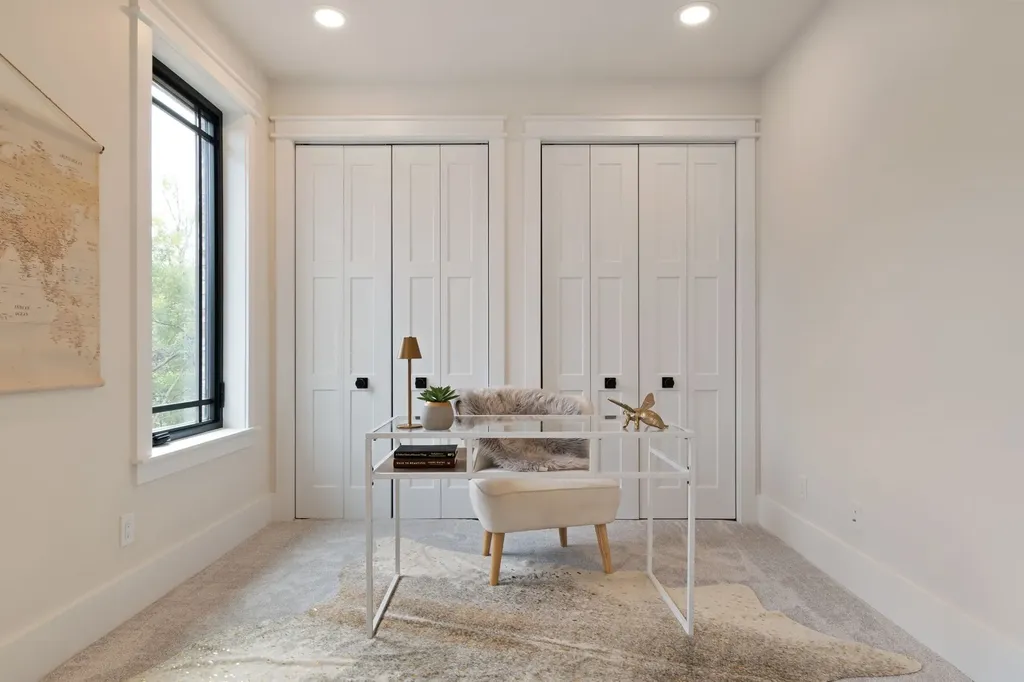 1240 Kenmore Place Nashville TN 37216