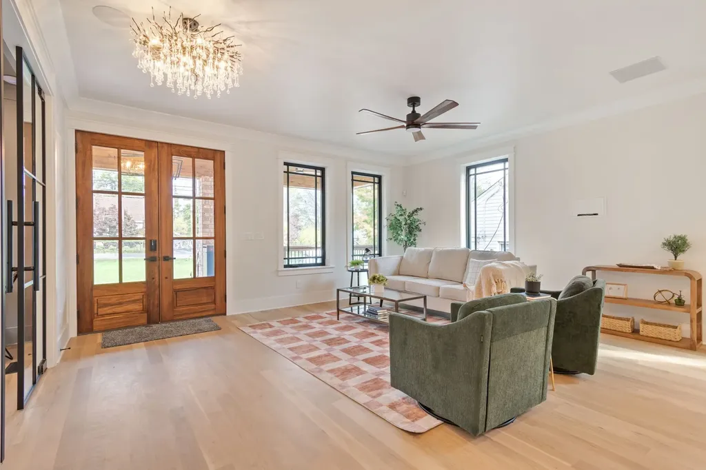 1240 Kenmore Place Nashville TN 37216