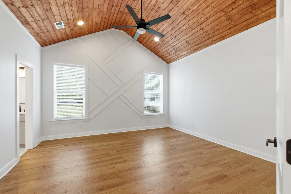 2310 18th Ave, N Nashville TN 37208