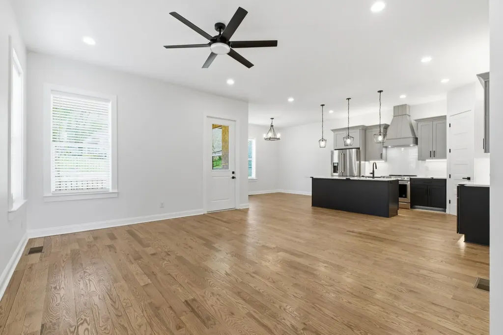 2310 18th Ave, N Nashville TN 37208