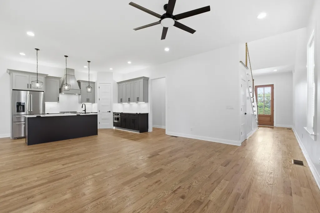 2310 18th Ave, N Nashville TN 37208