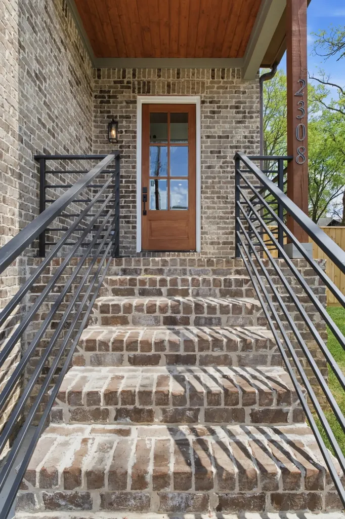 2308 18th Ave, N Nashville TN 37208