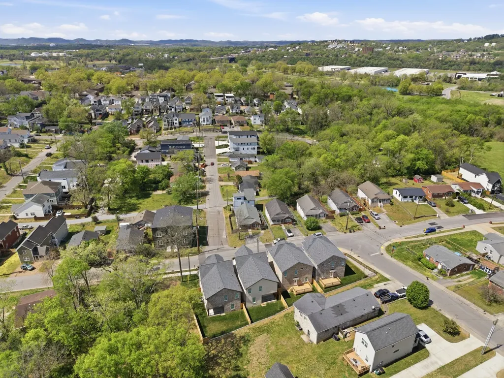2308 18th Ave, N Nashville TN 37208