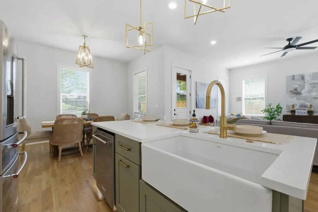 2308 18th Ave, N Nashville TN 37208