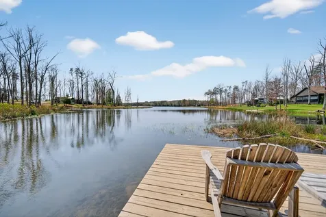 191 Waters Edge Way Tracy City TN 37387
