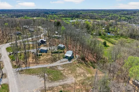 191 Waters Edge Way Tracy City TN 37387