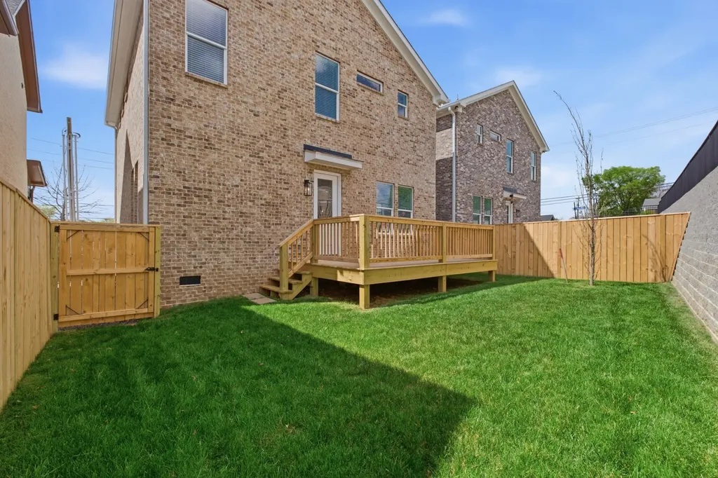2312 18th Ave, N Nashville TN 37208