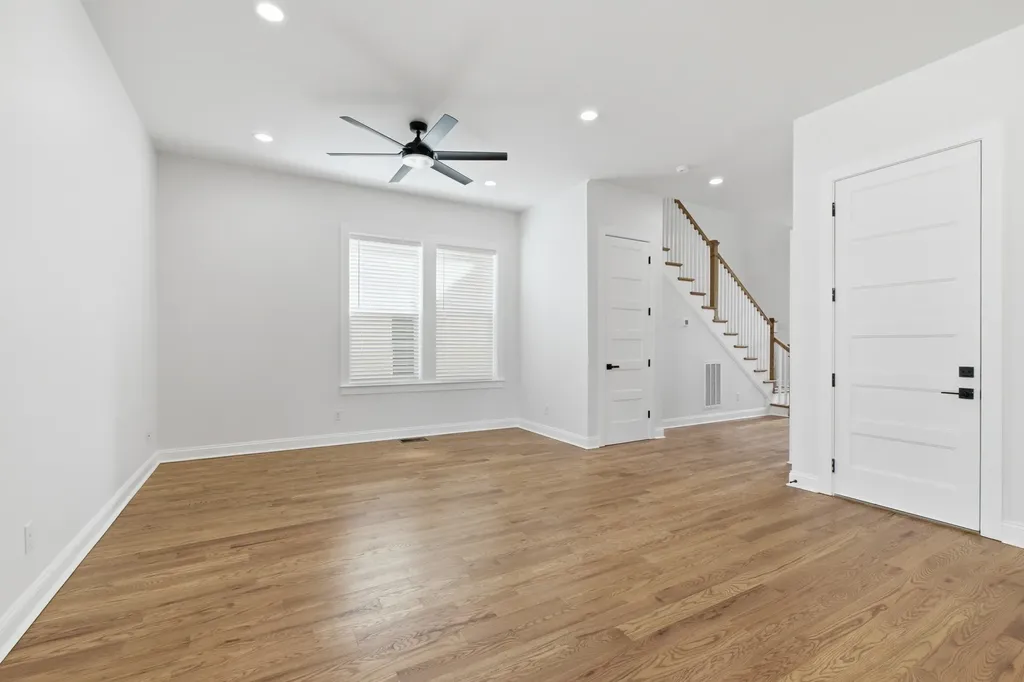 2312 18th Ave, N Nashville TN 37208