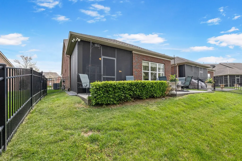 741 Shady Stone Way Lebanon TN 37090