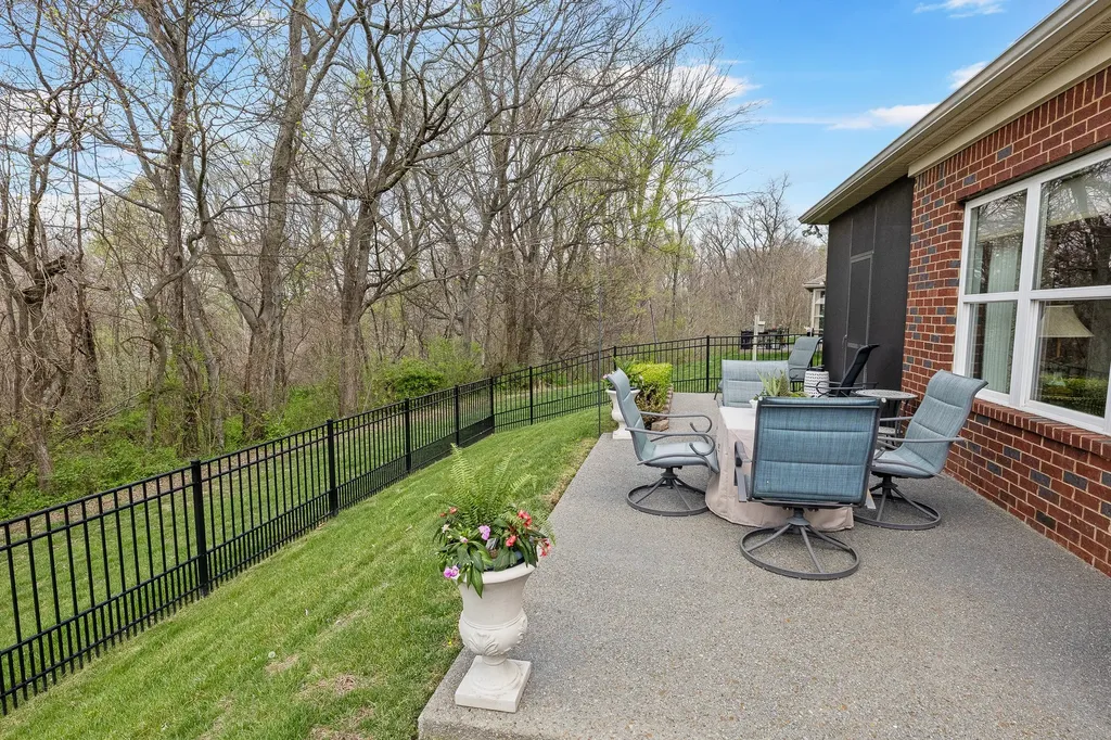 741 Shady Stone Way Lebanon TN 37090