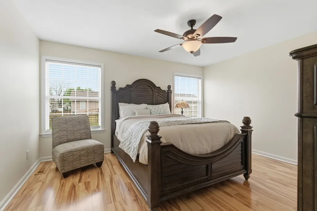 1824 Elizabeth Lane Columbia TN 38401