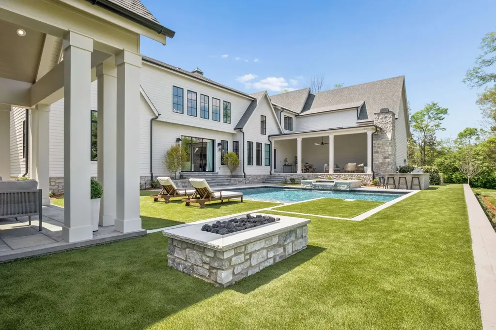 1114 Tyne Boulevard Nashville TN 37220