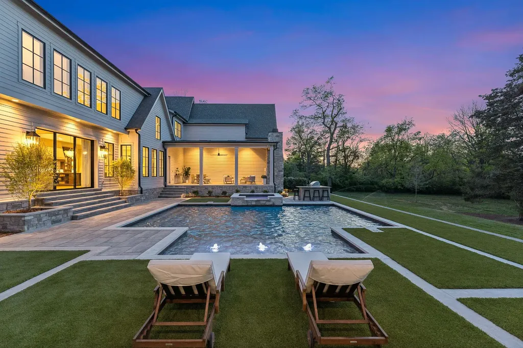 1114 Tyne Boulevard Nashville TN 37220