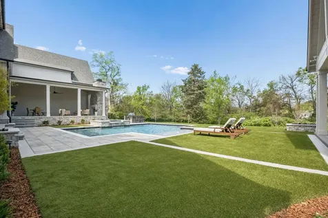 1114 Tyne Boulevard Nashville TN 37220