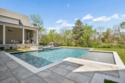 1114 Tyne Boulevard Nashville TN 37220