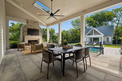 1114 Tyne Boulevard Nashville TN 37220